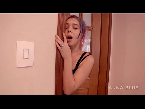 ❤️ 我回到了我的兄弟身上。我和他的女朋友發生了性關係。女同性戀的回報。 只是色情 在我們 ❌